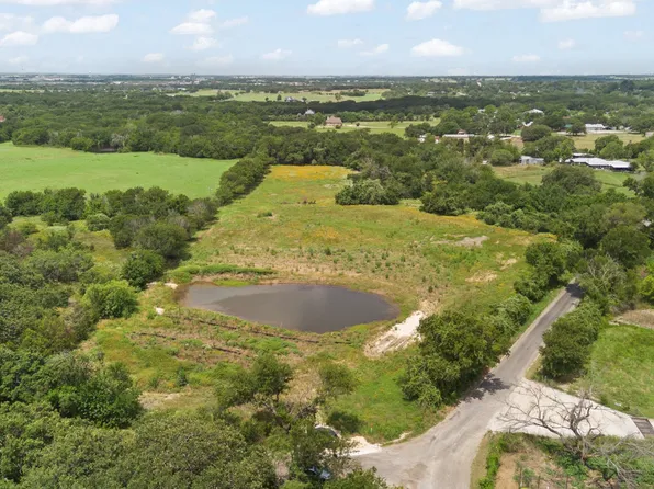 2591 Hopewell Rd, Cleburne, TX 76031