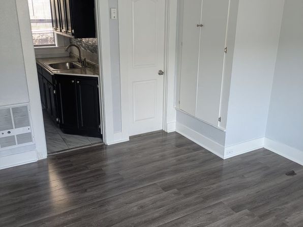 1420 E 75th St #1424