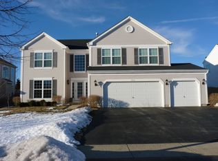 1713 Trails End Ln, Bolingbrook, IL 60490