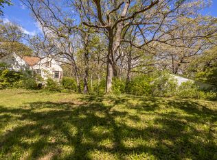 4317 Willowbrook Rd, Long Grove, IL 60047