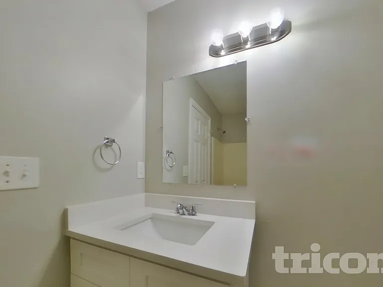 4486 Lindsey Dr — Photo 14