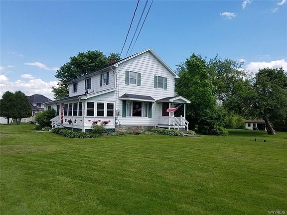 2nd image of 626 Lake Ave