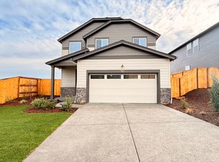 9212 SE Azalea St, Happy Valley, OR 97086