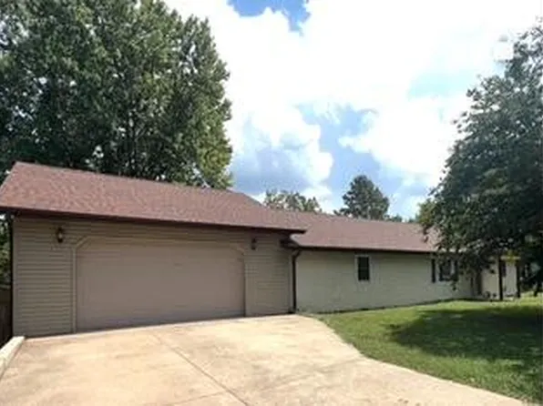 410 N. Mc Millian, Mountain Grove, MO 65711