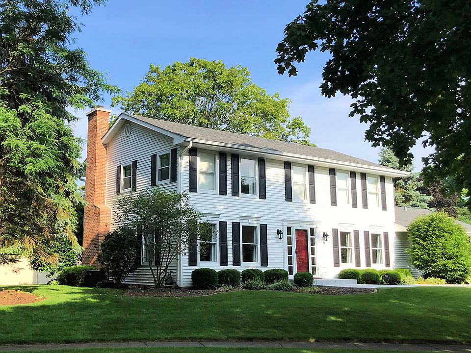 1st image of 955 Burridge Ct
