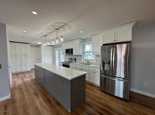 8903 Valley Falls Rd, Boiling Springs, SC 29316