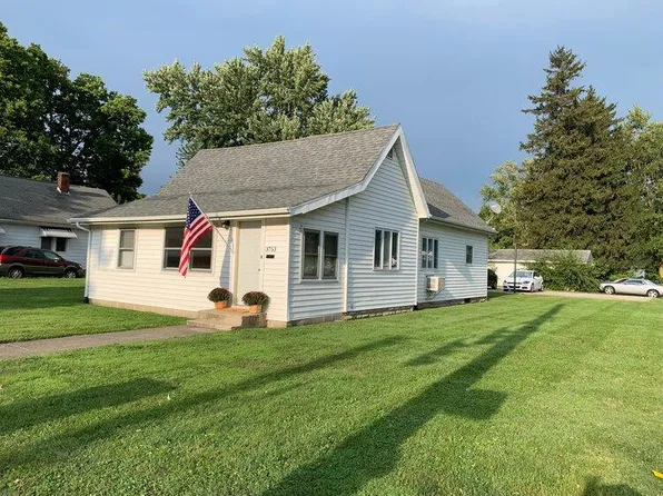 3753 S Nebraska St, Marion, IN 46953