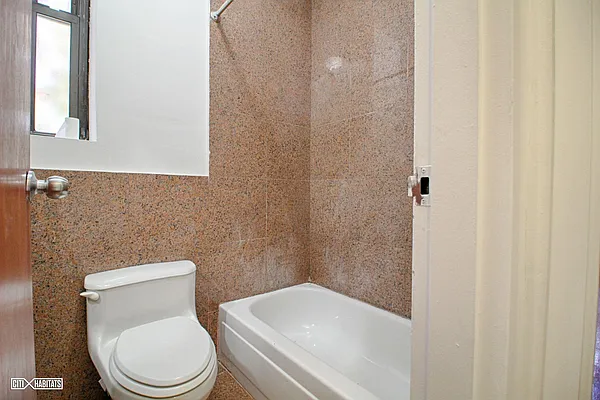 Rented by Citi Habitats | media 15