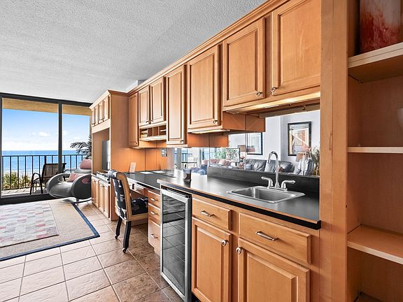 4th image of 10100 Beach Club Dr. #3C