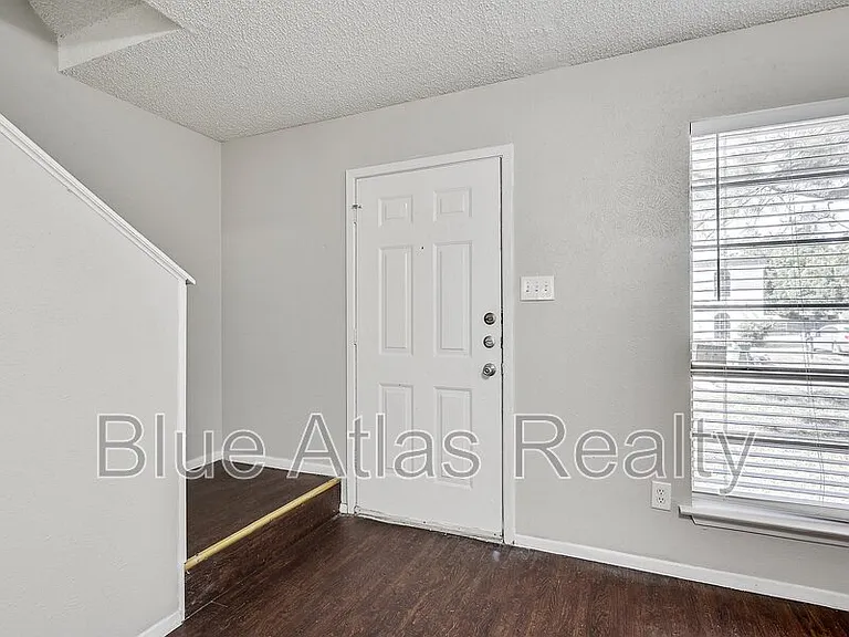 1908 Nolen Ct #A — Photo 12