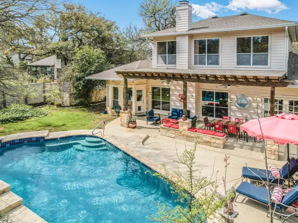 310 Plum Dr, Lakeway, TX 78734