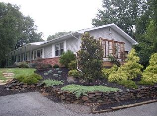 1905 Hickory Hill Rd, Chadds Ford, PA 19317