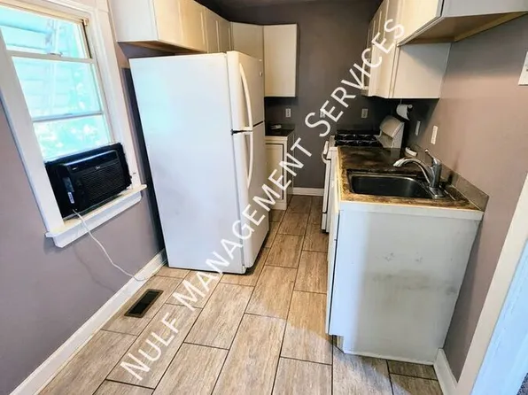 125 Tuscola St #1, Pittsburgh, PA 15211