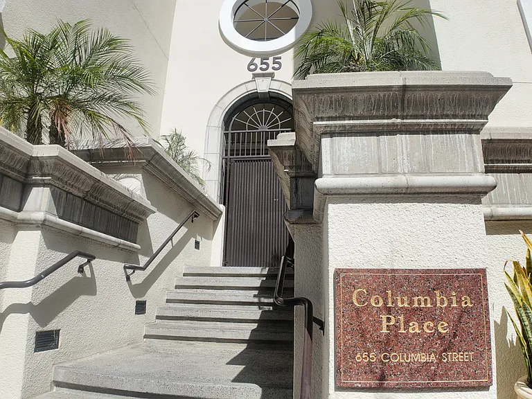 655 Columbia St #313 — Photo 34