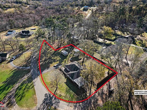 3rd image of 2822 County Road 406 S