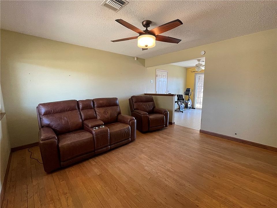 1190 Tim Holt Dr, Harrah, OK 73045 Zillow