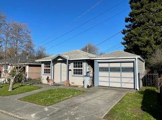 221 S 15th St, Fortuna, CA 95540