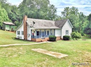 914 Old Hollis Rd, Ellenboro, NC 28040