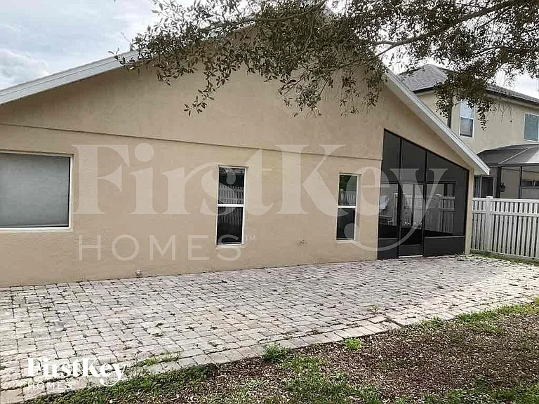 14140 Sapphire Bay Cir — Photo 17