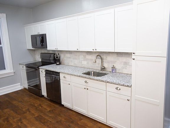 3rd image of 4361 Westminster Pl #A