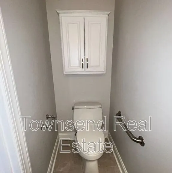 303 Wagoner Dr — Photo 10