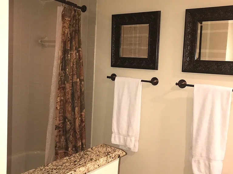 2nd bathroom