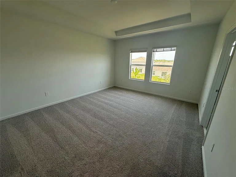 2567 Skyline Loop — Photo 10