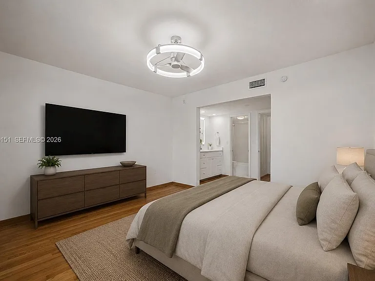 1205 Mariposa Ave #415 — Photo 7