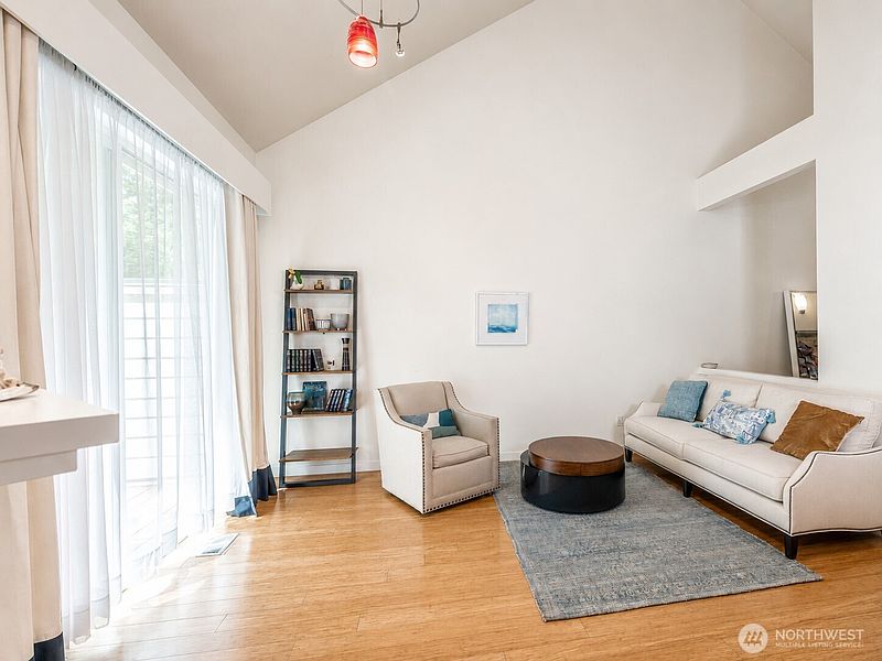 4th image of 13824 N Creek Drive #1702