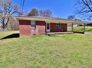 560 Barfield Ave, Henning, TN 38041