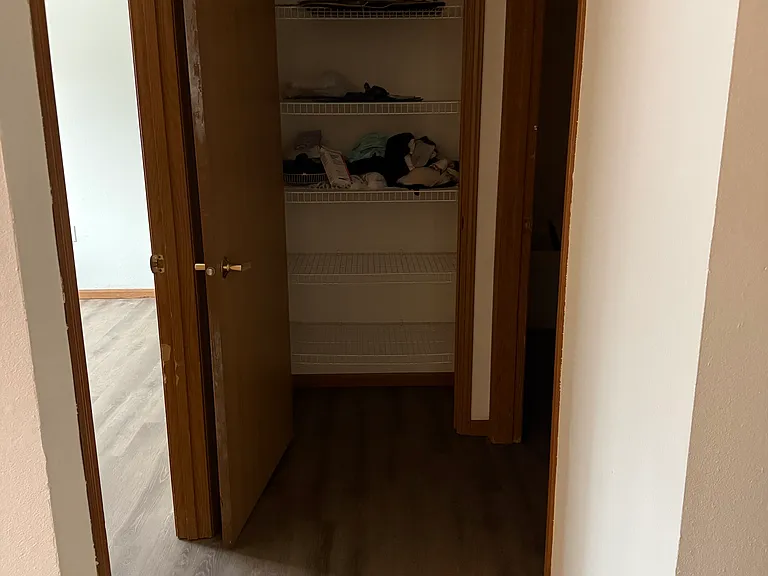 907 Madison Ave #4 — Photo 4