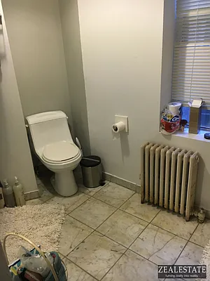 Rented by ZealEstate Group Inc | media 27