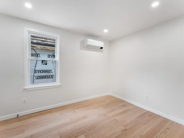 171 Summit Avenue image 20 of 35