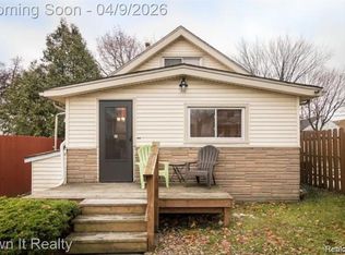 2358 Neibel St, Hamtramck, MI
