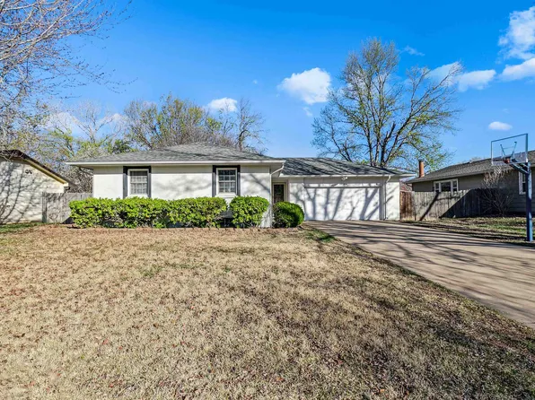 10304 W Esthner Ave, Wichita, KS 67209