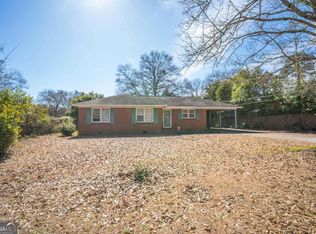 119 Woodlawn Ave, Warner Robins, GA