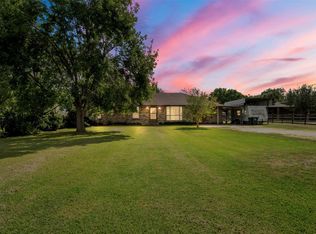 1849 Garden Rd, Pearland, TX 77581