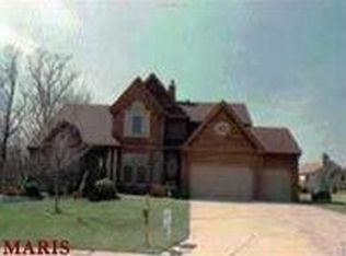 16007 Lugger Wood Ct, Ballwin, MO 63021