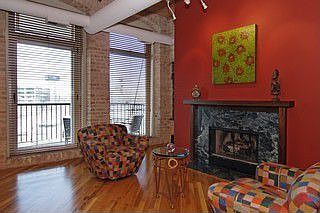 1st image of 550 N Kingsbury St APT 305