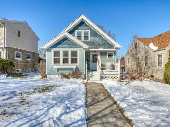 2141 South 87th STREET, West Allis, WI 53227