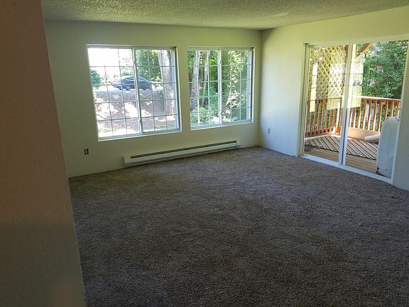 3rd image of 8350 SE Southworth Dr