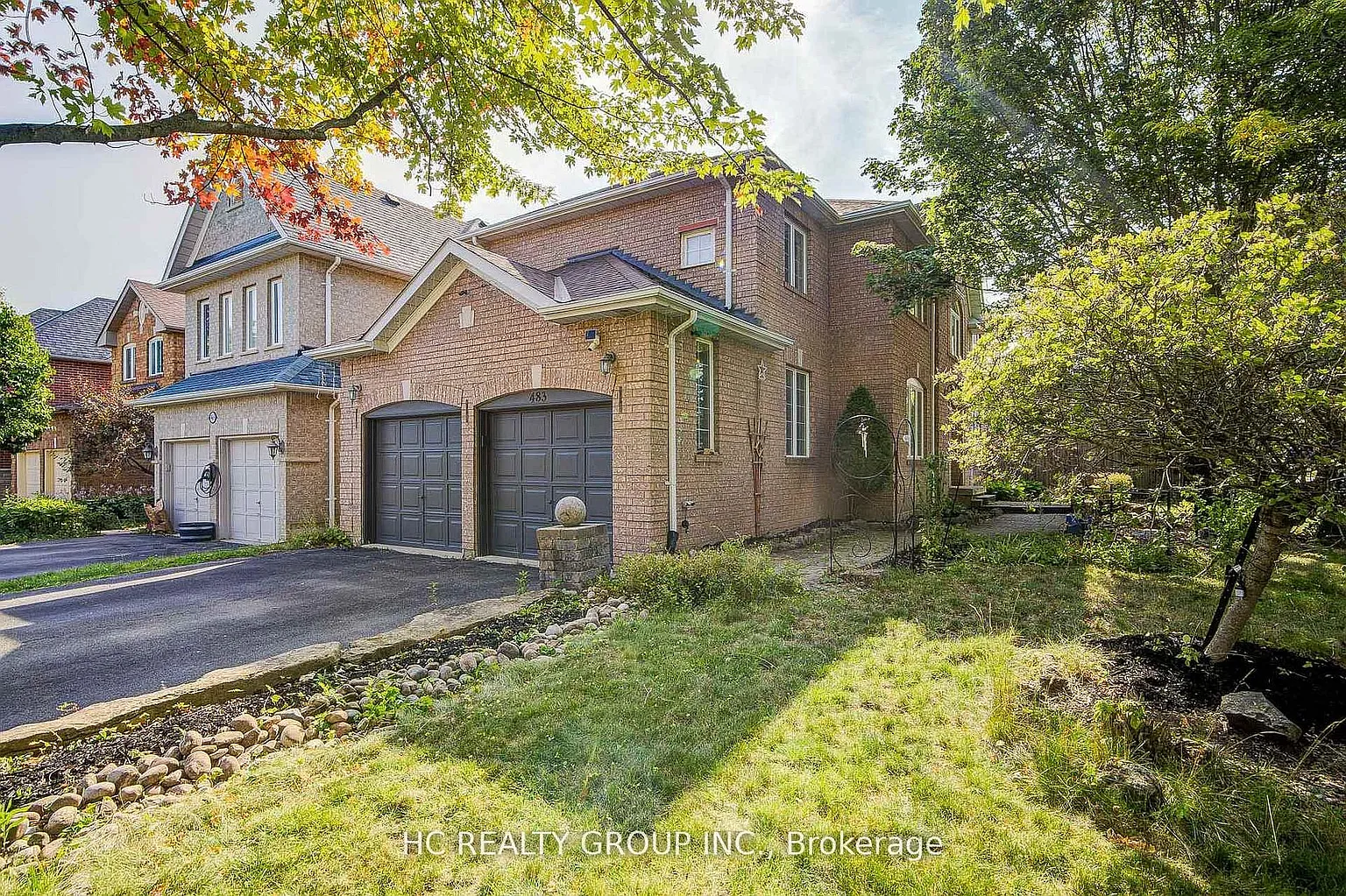 483 Menczel Cres photo 1