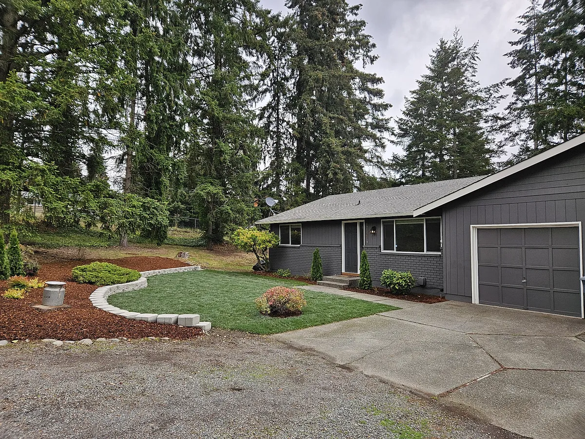 Building Photo - 12809 79th Avenue Ct E