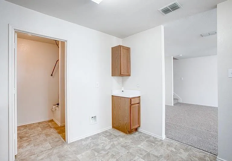 10540 Flagstaff Run — Photo 11