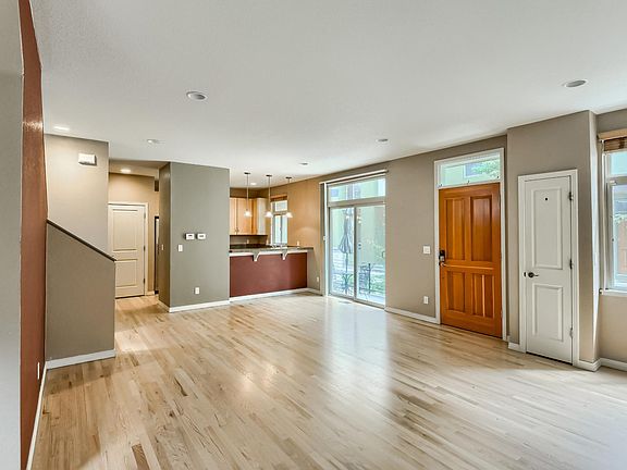 4th image of 1874 Vine St Unit 102