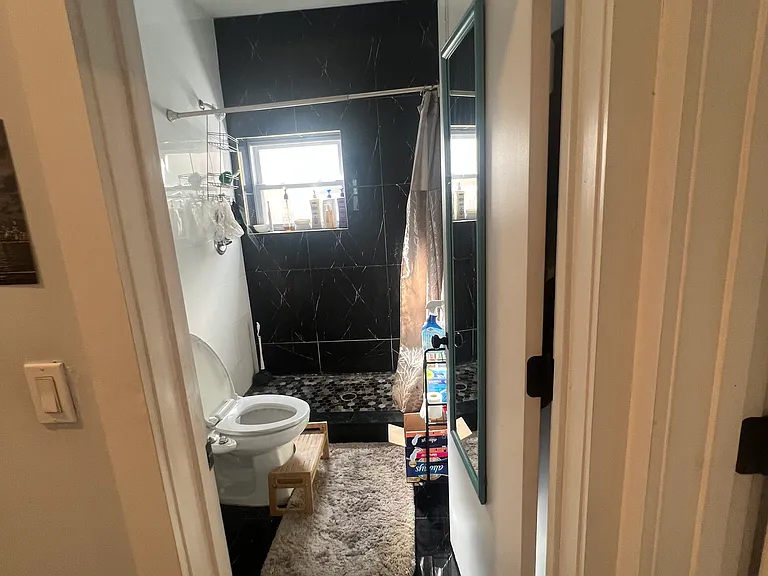 397 Woodlawn Ave #B — Photo 15