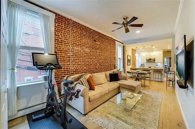 841 Willow Ave #2-L — Photo 6