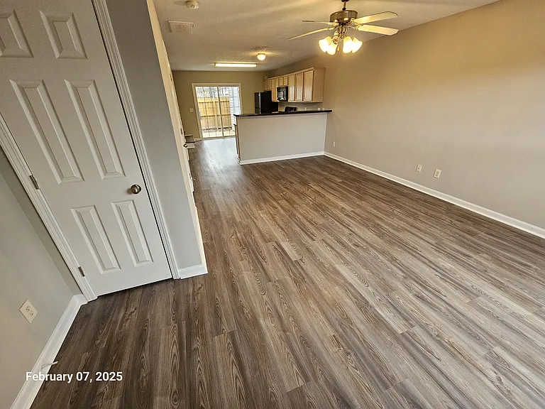 303 Stewarts Landing Cir — Photo 13