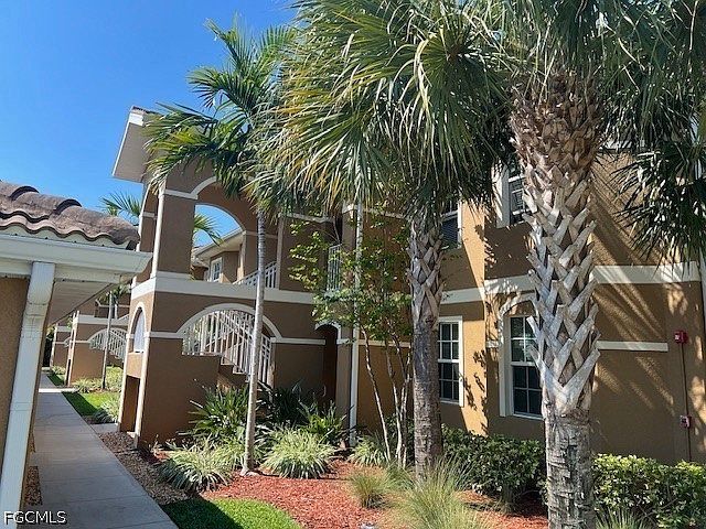 1st image of 1057 Winding Pines Cir #105