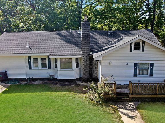 2nd image of 502 S Lakeshore Dr
